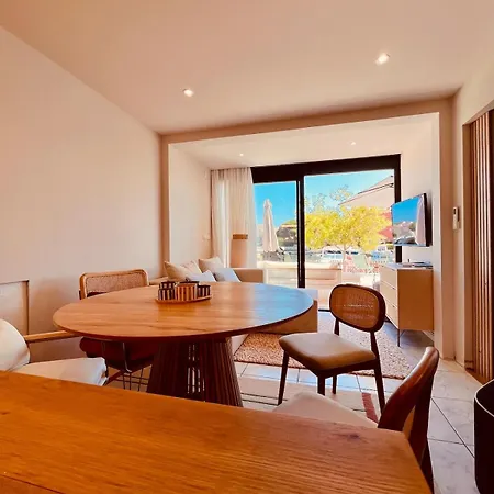 شقة Les Pieds Dans L'eau