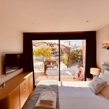 Les Pieds Dans L'eau Le Barcarès