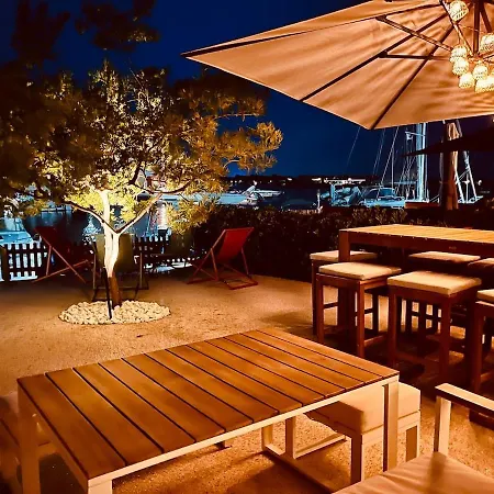 شقة Les Pieds Dans L'eau *