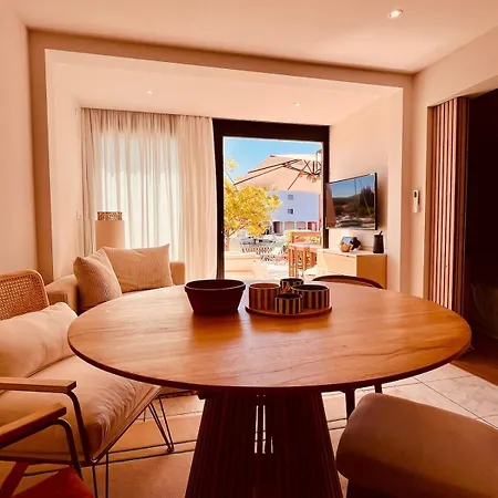 شقة Les Pieds Dans L'eau *