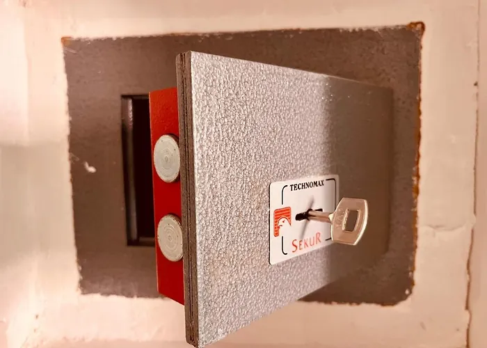 Les Pieds Dans L'eau Apartment *